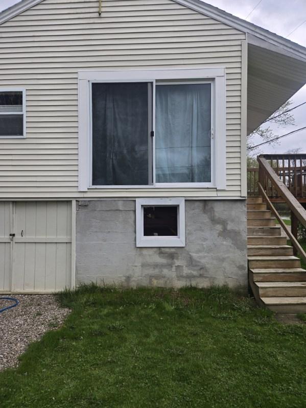 Deck before renovation, Clean Construction LLC, Lorain County